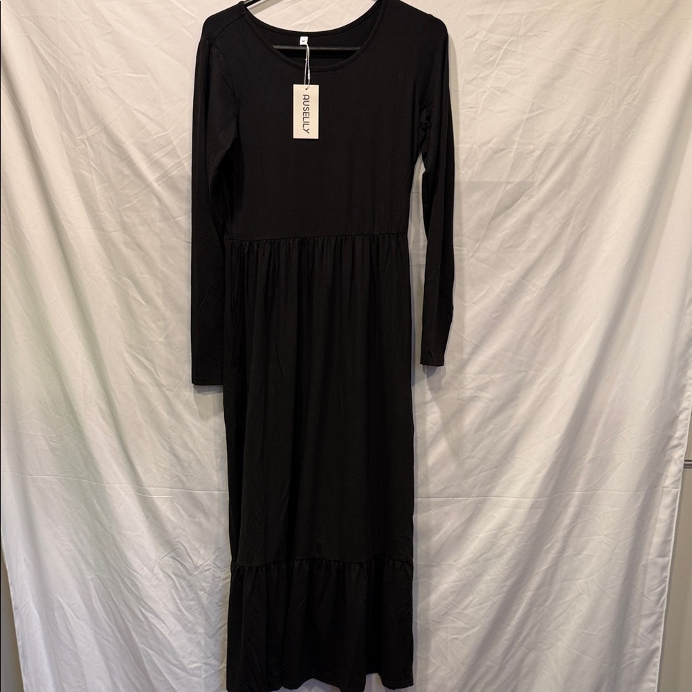 Auselily‎ NWT Chic Black Long Sleeve Dress